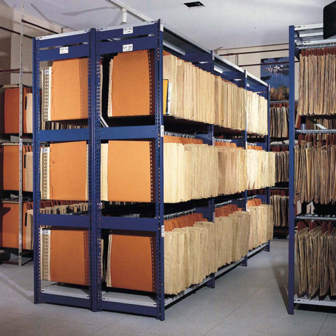 Cornix, votre fournisseur belge de rayonnages sur mesure pour vos archives